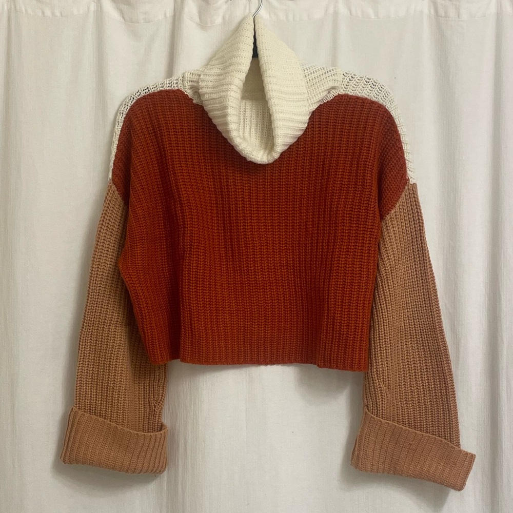 Color Block Cropped Sweater
